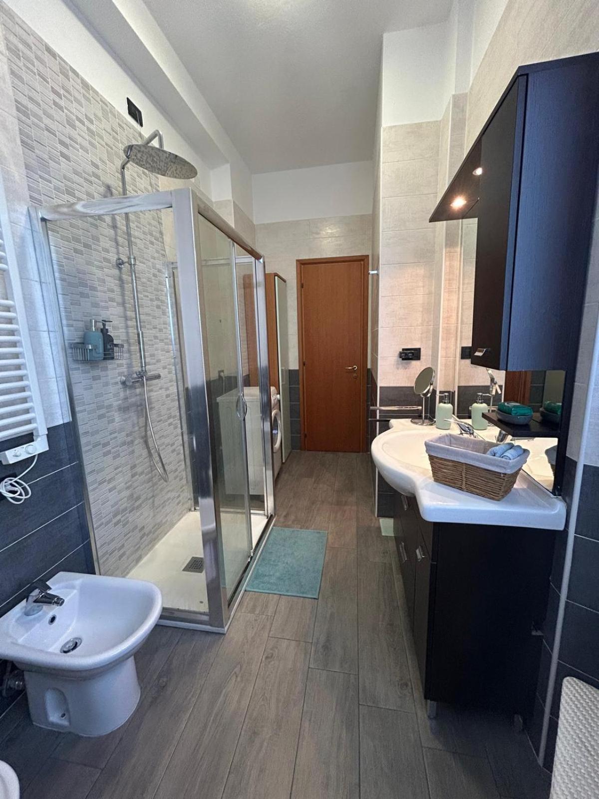 Your Home In Milan - Elegant & Comfortable Stay Eksteriør bilde
