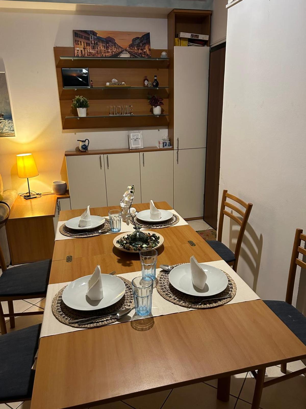 Your Home In Milan - Elegant & Comfortable Stay Eksteriør bilde